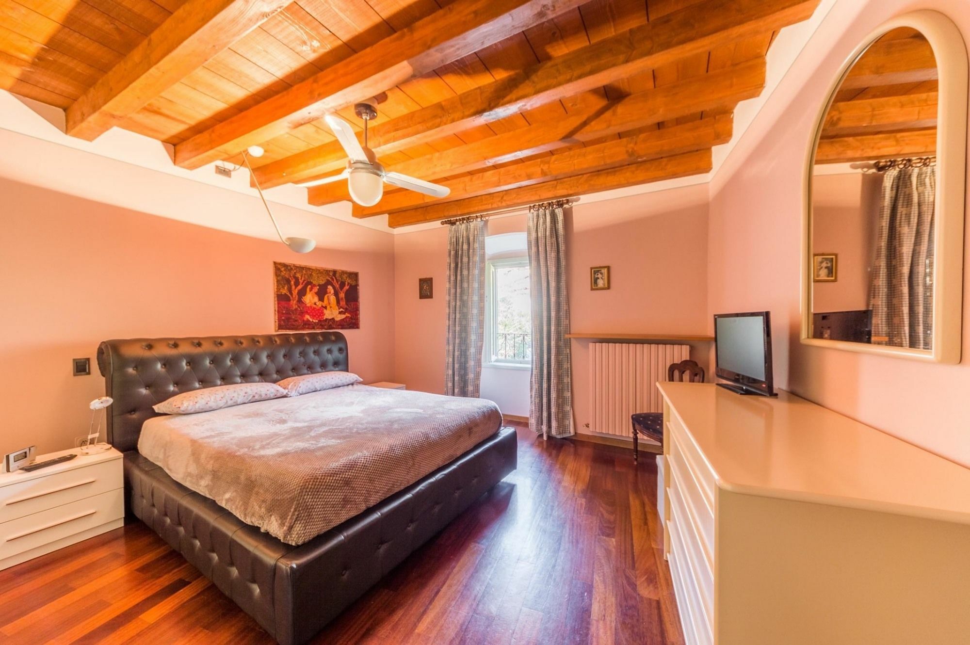Ca Rossa Bed & Breakfast